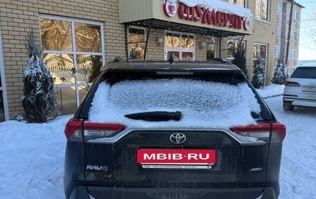 Toyota RAV4, 2021 год, 3 500 000 рублей, 4 фотография