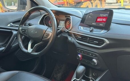 Chevrolet Tracker, 2021 год, 1 630 000 рублей, 4 фотография