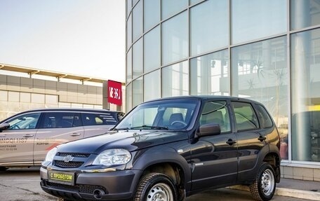Chevrolet Niva I рестайлинг, 2018 год, 758 000 рублей, 3 фотография