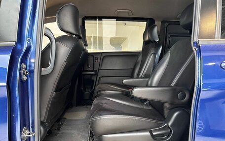 Honda Freed I, 2011 год, 950 000 рублей, 28 фотография