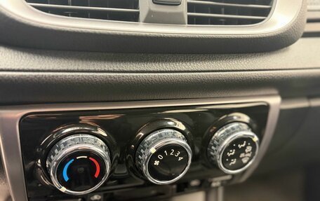 Toyota Yaris, 2021 год, 2 039 000 рублей, 10 фотография