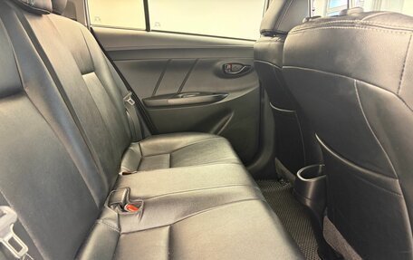 Toyota Yaris, 2021 год, 2 039 000 рублей, 16 фотография