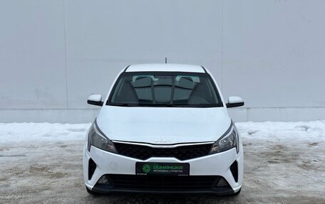 KIA Rio IV, 2021 год, 695 000 рублей, 2 фотография