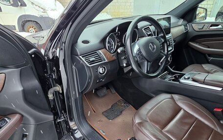 Mercedes-Benz M-Класс, 2015 год, 3 200 000 рублей, 4 фотография