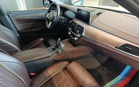 BMW 5 серия, 2019 год, 3 700 000 рублей, 8 фотография