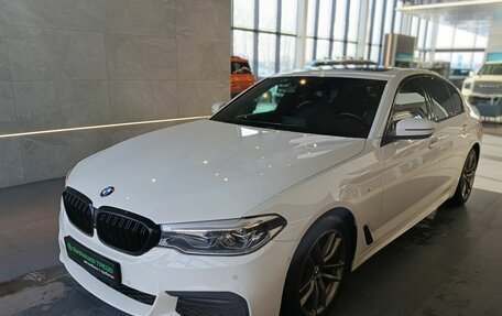 BMW 5 серия, 2019 год, 3 700 000 рублей, 3 фотография