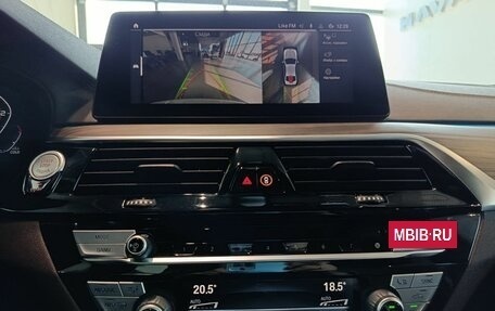 BMW 5 серия, 2019 год, 3 700 000 рублей, 16 фотография