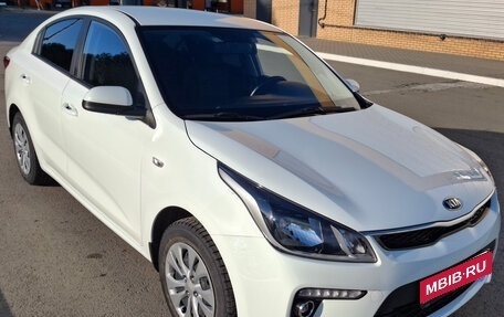 KIA Rio IV, 2020 год, 1 450 000 рублей, 2 фотография