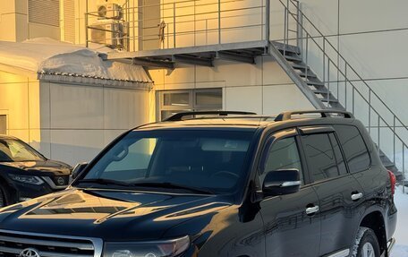 Toyota Land Cruiser 200, 2014 год, 3 350 000 рублей, 2 фотография