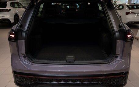 Volkswagen Tiguan, 2025 год, 5 500 000 рублей, 5 фотография