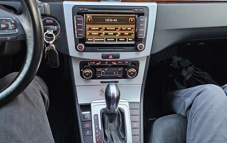 Volkswagen Passat B7, 2011 год, 1 650 000 рублей, 8 фотография