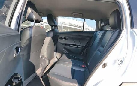 Toyota Yaris XP150 рестайлинг, 2022 год, 1 600 000 рублей, 14 фотография