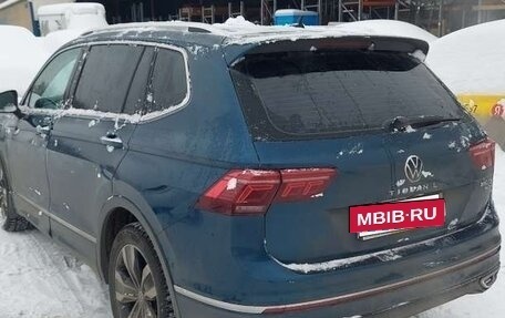 Volkswagen Tiguan II, 2023 год, 4 663 050 рублей, 4 фотография