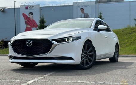 Mazda 3, 2020 год, 2 250 000 рублей, 4 фотография