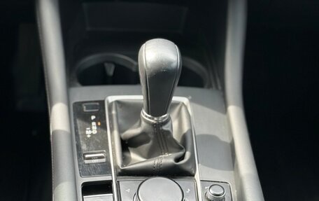 Mazda 3, 2020 год, 2 250 000 рублей, 22 фотография