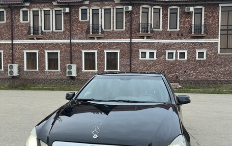 Mercedes-Benz E-Класс, 2010 год, 1 499 000 рублей, 3 фотография