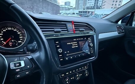 Volkswagen Tiguan II, 2020 год, 2 280 000 рублей, 3 фотография