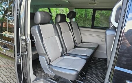 Volkswagen Caravelle T6 рестайлинг, 2023 год, 4 800 000 рублей, 13 фотография