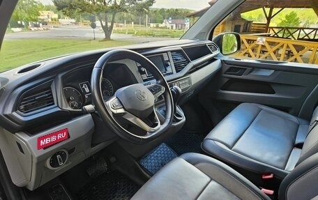 Volkswagen Caravelle T6 рестайлинг, 2023 год, 4 800 000 рублей, 7 фотография