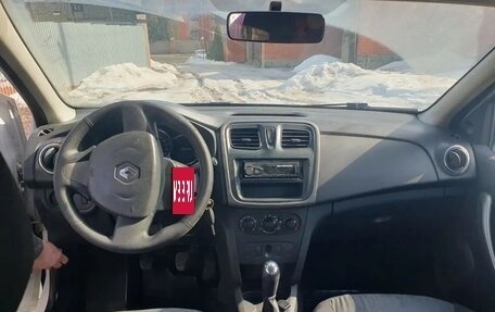 Renault Logan II, 2015 год, 520 000 рублей, 5 фотография