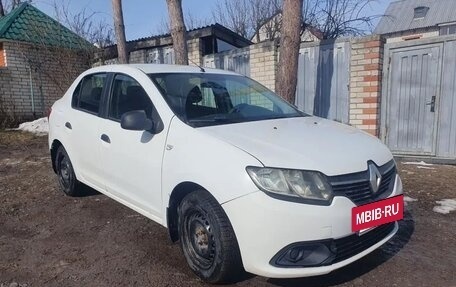 Renault Logan II, 2015 год, 520 000 рублей, 11 фотография