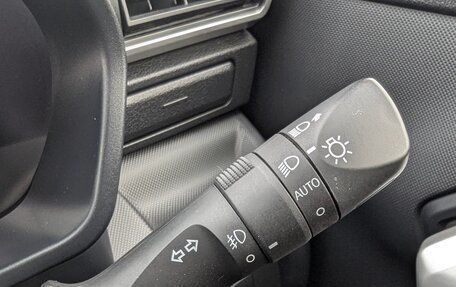 Toyota Raize I, 2020 год, 2 000 000 рублей, 16 фотография