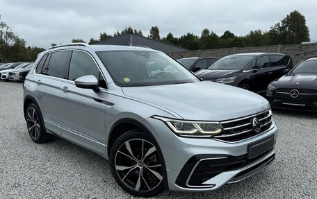 Volkswagen Tiguan II, 2022 год, 2 500 000 рублей, 20 фотография