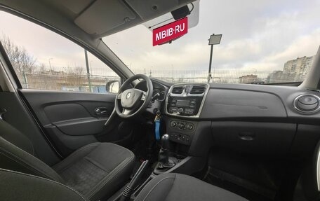 Renault Logan II, 2015 год, 599 000 рублей, 10 фотография