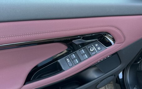 Land Rover Range Rover Evoque II, 2025 год, 6 500 000 рублей, 6 фотография