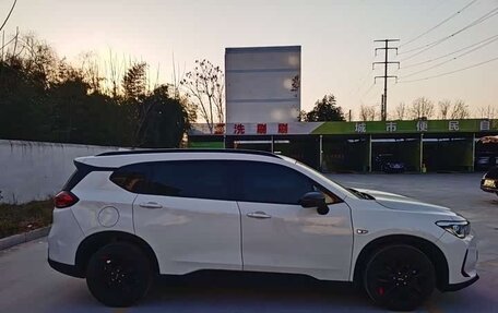 Chevrolet Orlando, 2023 год, 1 350 333 рублей, 8 фотография