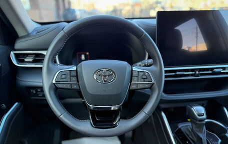 Toyota Highlander, 2025 год, 5 600 000 рублей, 9 фотография