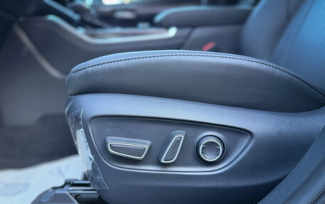 Toyota Highlander, 2025 год, 5 600 000 рублей, 13 фотография