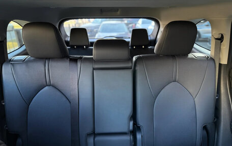 Toyota Highlander, 2025 год, 5 600 000 рублей, 17 фотография