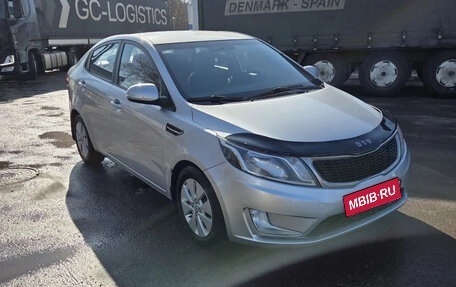 KIA Rio III рестайлинг, 2013 год, 700 000 рублей, 8 фотография