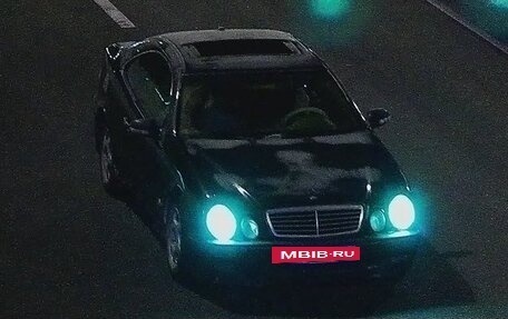 Mercedes-Benz CLK-Класс, 2002 год, 545 000 рублей, 2 фотография