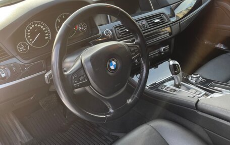 BMW 5 серия, 2016 год, 1 950 000 рублей, 4 фотография