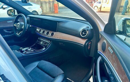 Mercedes-Benz E-Класс, 2016 год, 2 900 000 рублей, 7 фотография