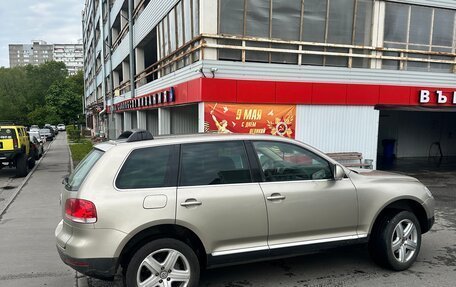 Volkswagen Touareg III, 2003 год, 849 999 рублей, 5 фотография