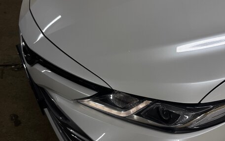 Toyota Camry, 2018 год, 2 700 000 рублей, 9 фотография