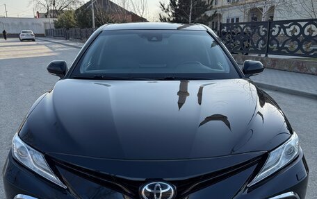 Toyota Camry, 2021 год, 2 730 000 рублей, 2 фотография