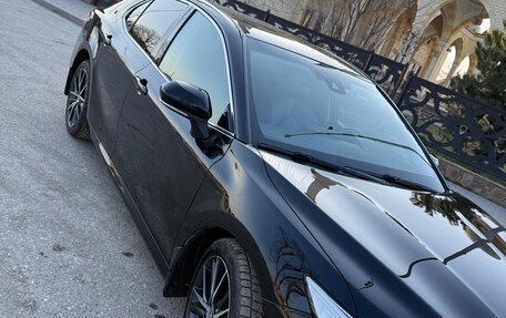 Toyota Camry, 2021 год, 2 730 000 рублей, 4 фотография