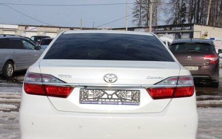 Toyota Camry, 2015 год, 1 795 000 рублей, 5 фотография