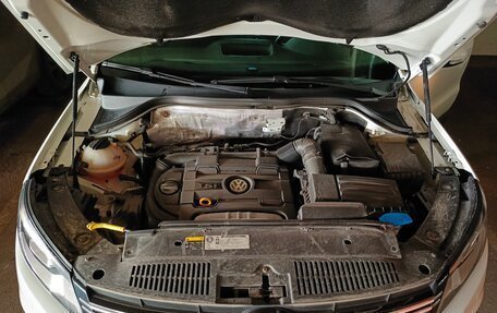 Volkswagen Tiguan I, 2013 год, 1 000 000 рублей, 4 фотография