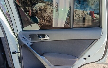 Volkswagen Tiguan I, 2013 год, 1 000 000 рублей, 21 фотография