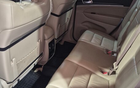 Jeep Grand Cherokee, 2014 год, 2 400 000 рублей, 15 фотография