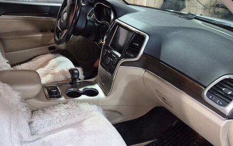 Jeep Grand Cherokee, 2014 год, 2 400 000 рублей, 20 фотография