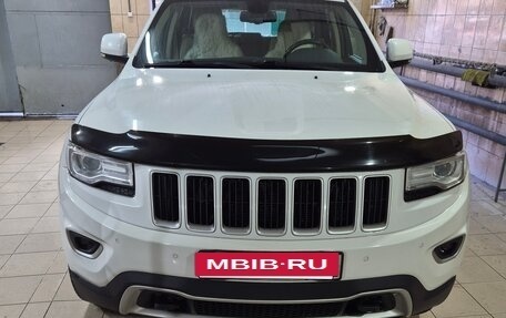 Jeep Grand Cherokee, 2014 год, 2 400 000 рублей, 17 фотография