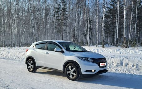 Honda Vezel, 2014 год, 1 550 000 рублей, 3 фотография