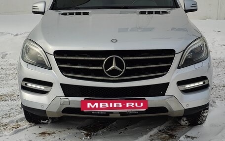 Mercedes-Benz M-Класс, 2013 год, 2 200 000 рублей, 5 фотография