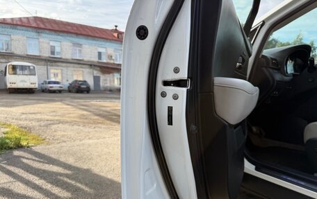 Lexus RX III, 2013 год, 3 090 000 рублей, 16 фотография